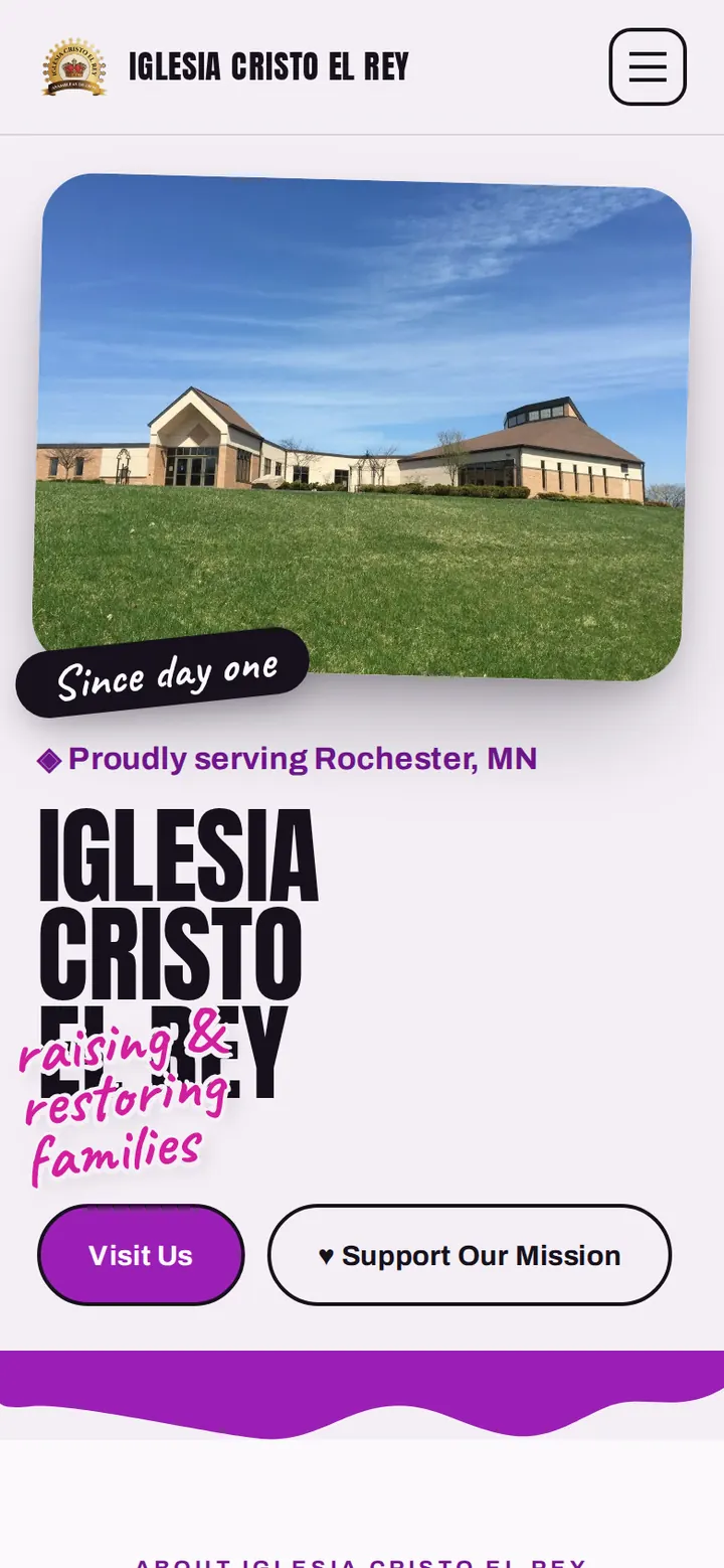 Iglesia Cristo El Rey website on a phone
